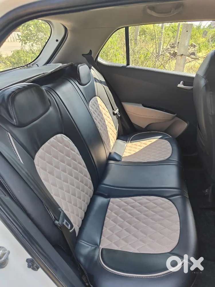 Hyundai I10 Sportz 2018 Km Driven