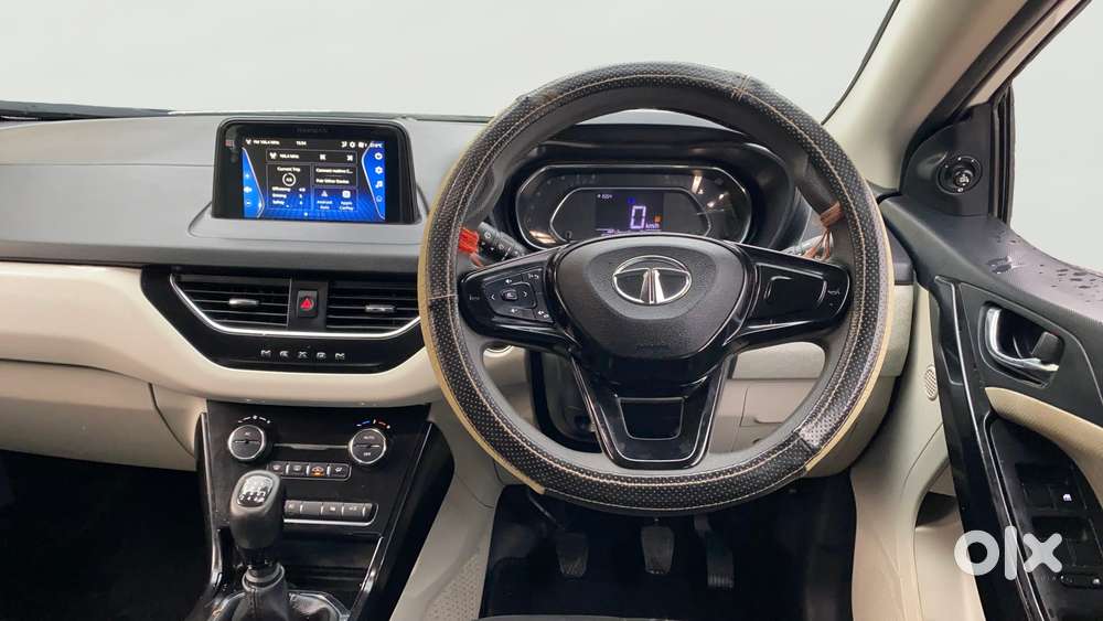 Tata Nexon 1.2 Revotron Xz Plus, 2023, Petrol