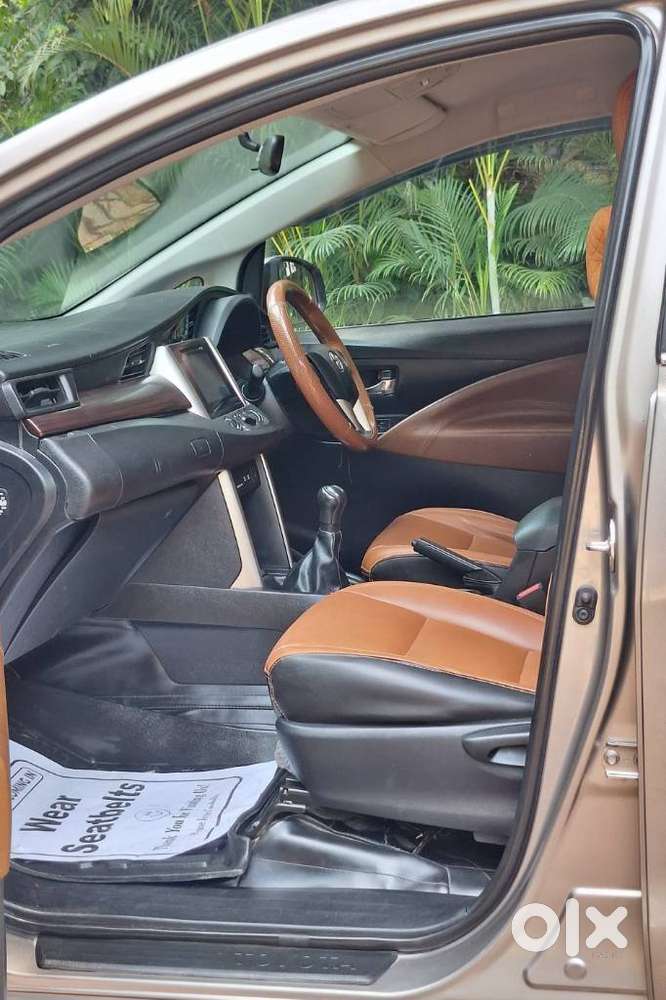 Toyota Innova Crysta 2.4 G Mt 8s, 2019, Diesel