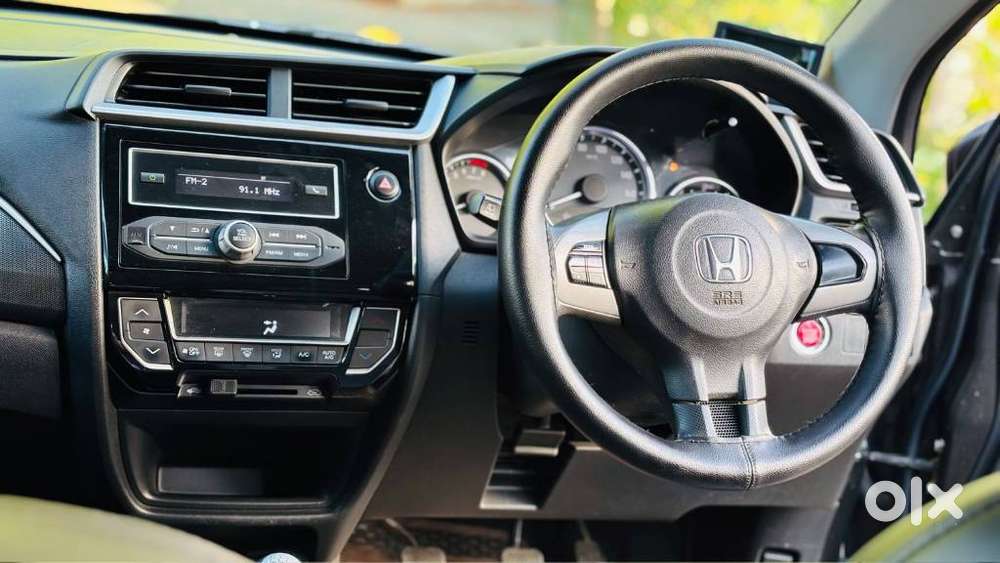 Honda Br-v I-vtec V Mt, 2016, Petrol