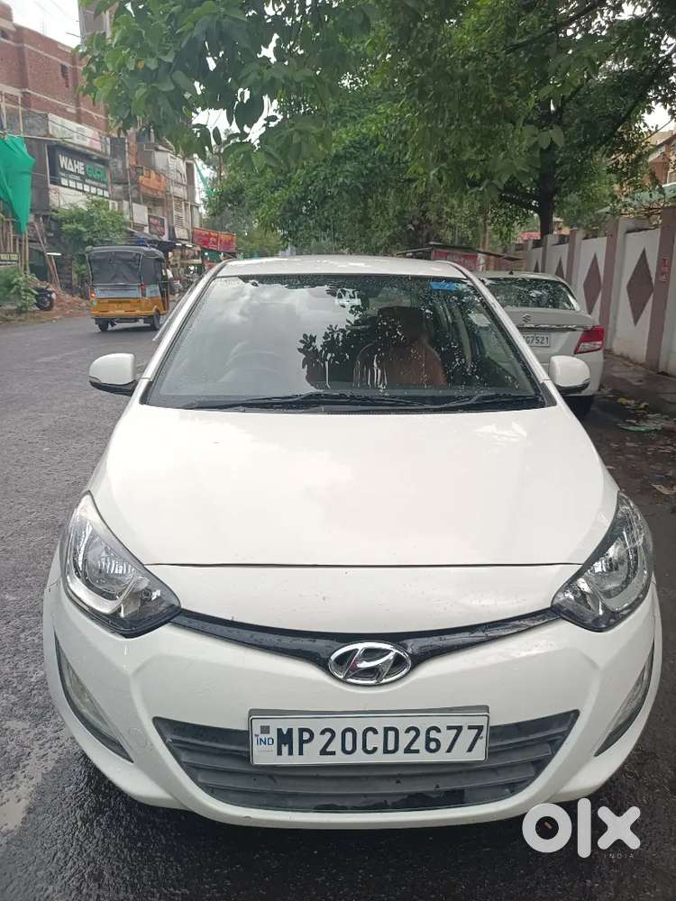Hyundai I20 Sportz Diesel Car 2012