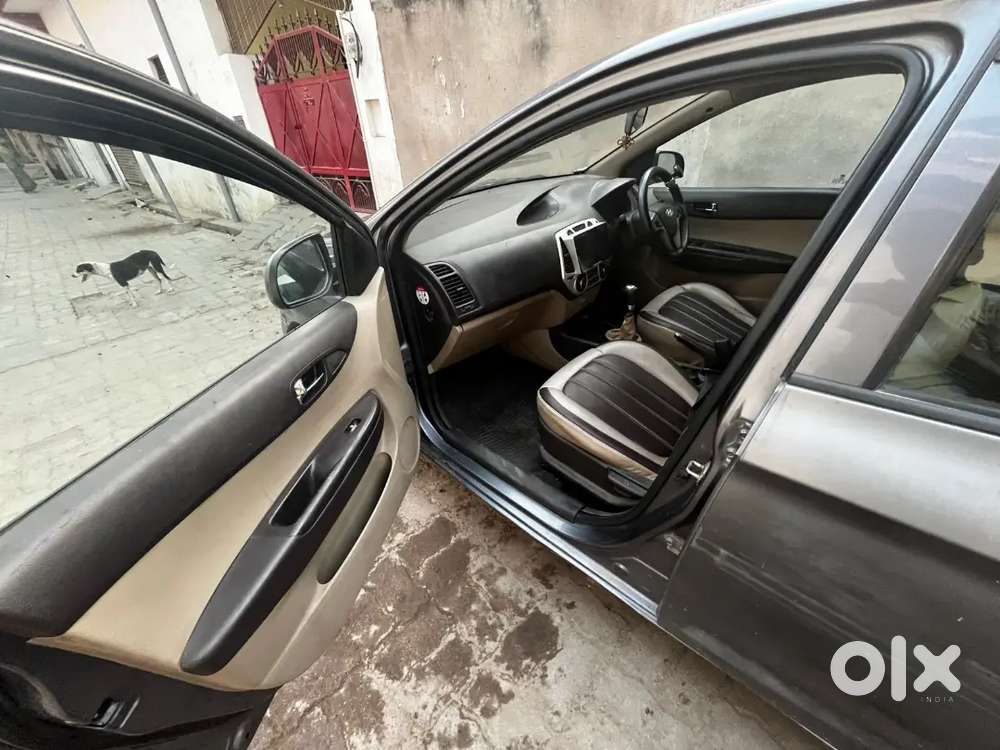 Hyundai I20 2009 Petrol Well Maintained
