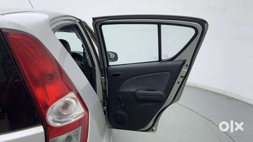 Maruti Suzuki Ritz Lxi, 2014, Petrol