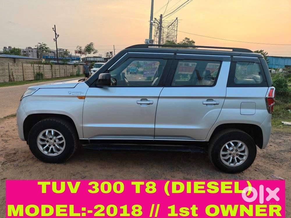 Mahindra Tuv 300 T8, 2018, Petrol