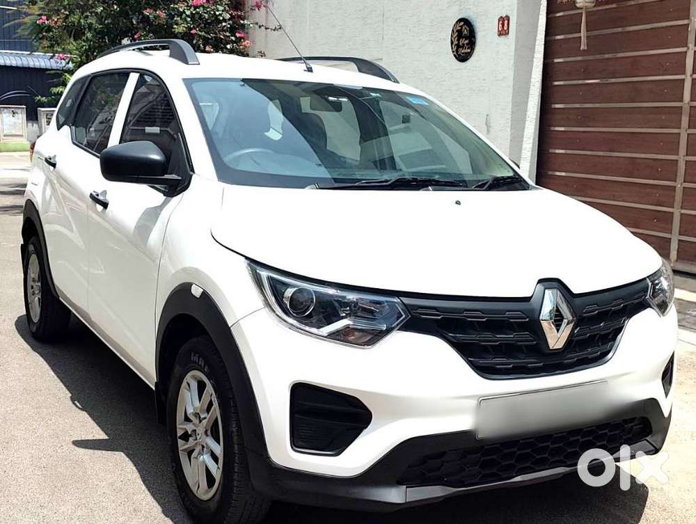 Renault Triber Rxl, 2022, Petrol