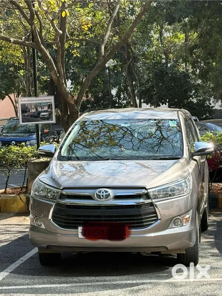 Toyota Innova Crysta 2017