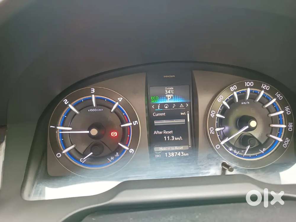 Toyota Innova Crysta Z 2.8 Automatic 2017 Diesel 138750 Km Driven