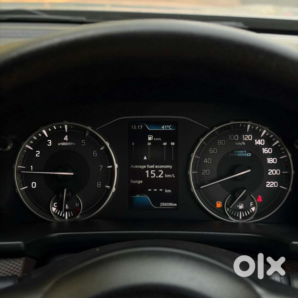 Maruti Suzuki Brezza 1.5 Zxi Smart Hybrid, 2023, Petrol