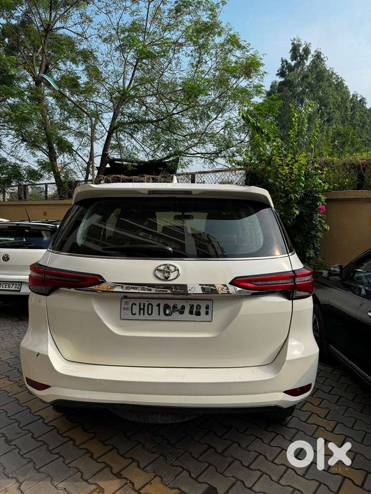 Toyota Fortuner Diesel 2023