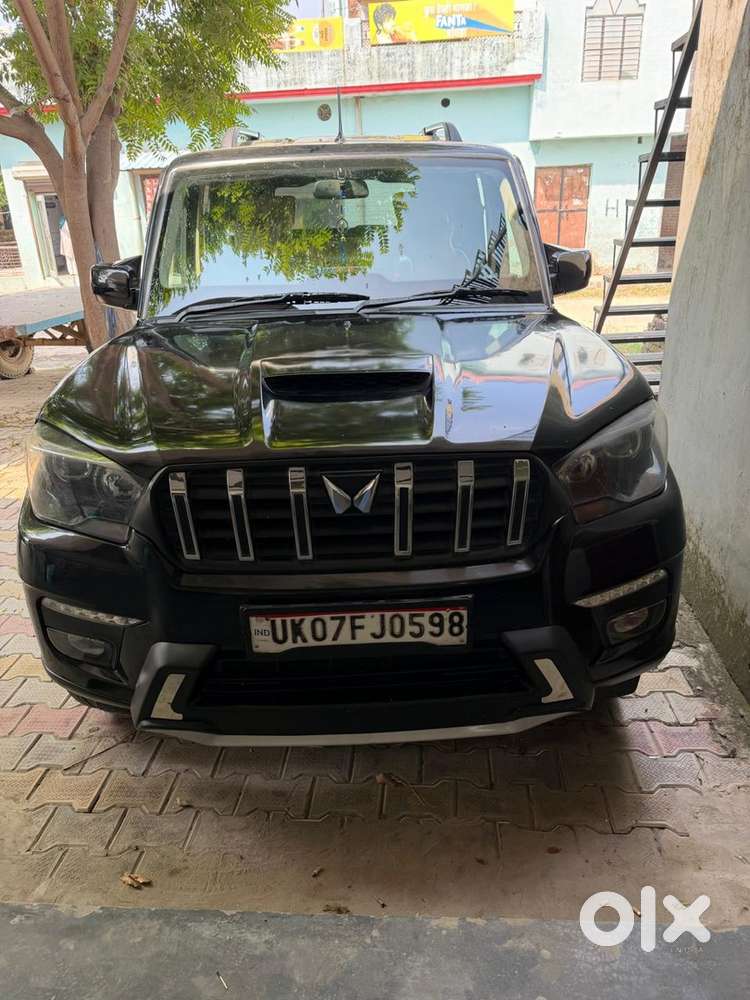 Mahindra Scorpio Classic 2023