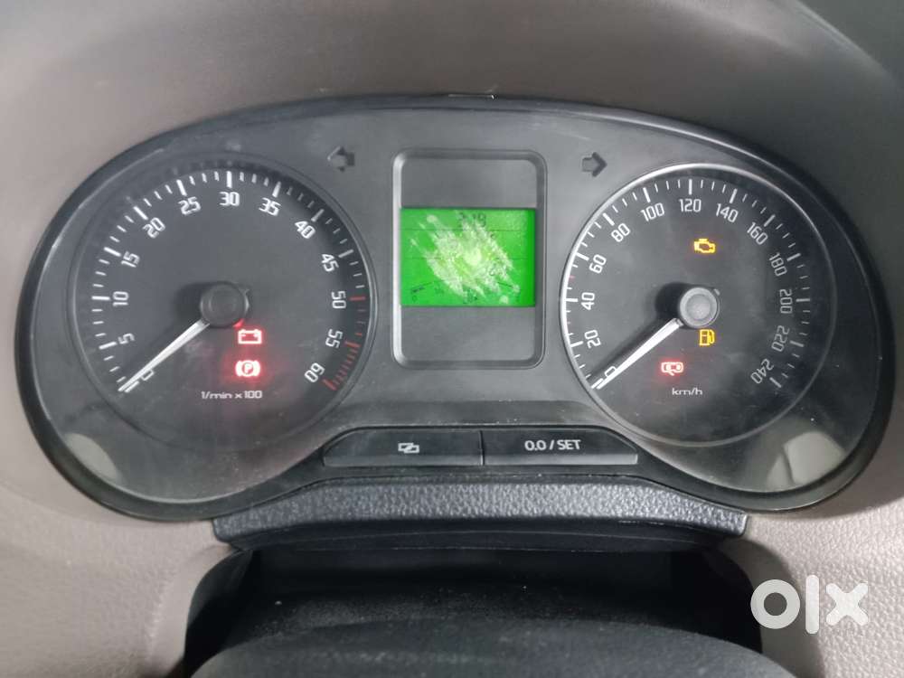 Skoda Rapid 1.6 Tdi Ambition Plus, 2012, Diesel