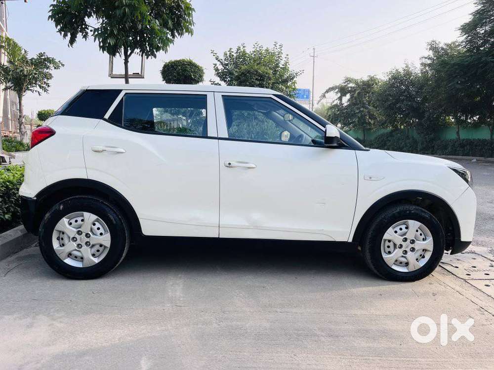 Mahindra Xuv300 W4, 2022, Petrol