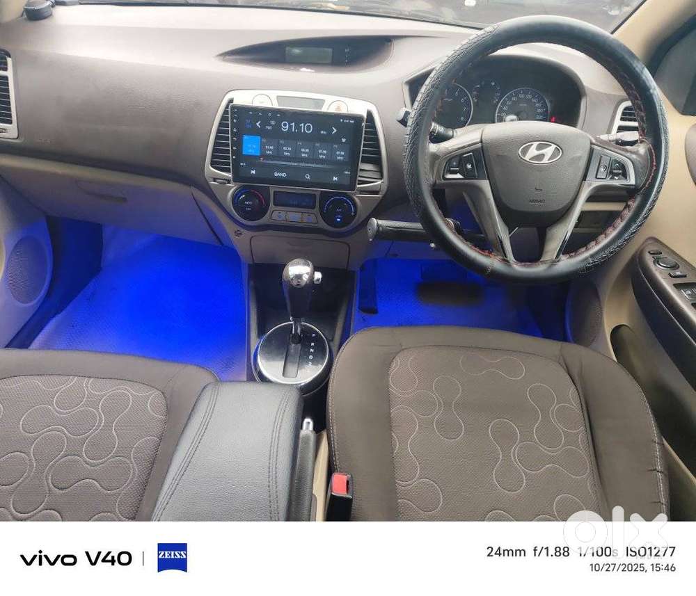 Hyundai I20 2009-2011 1.4 Asta (at), 2010, Petrol