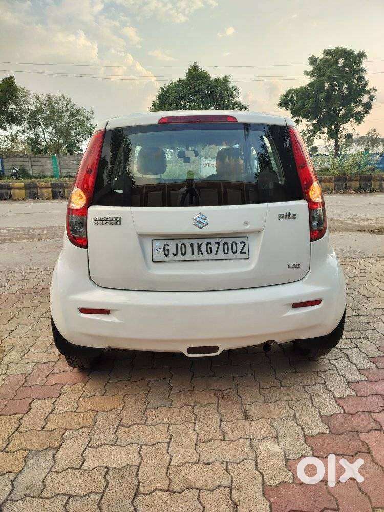 Maruti Suzuki Ritz Lxi, 2009, Petrol