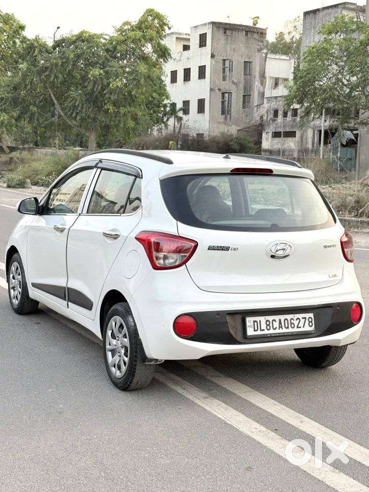 Hyundai Grand I10 Sportz(o) 1.2 Mt, 2017, Petrol