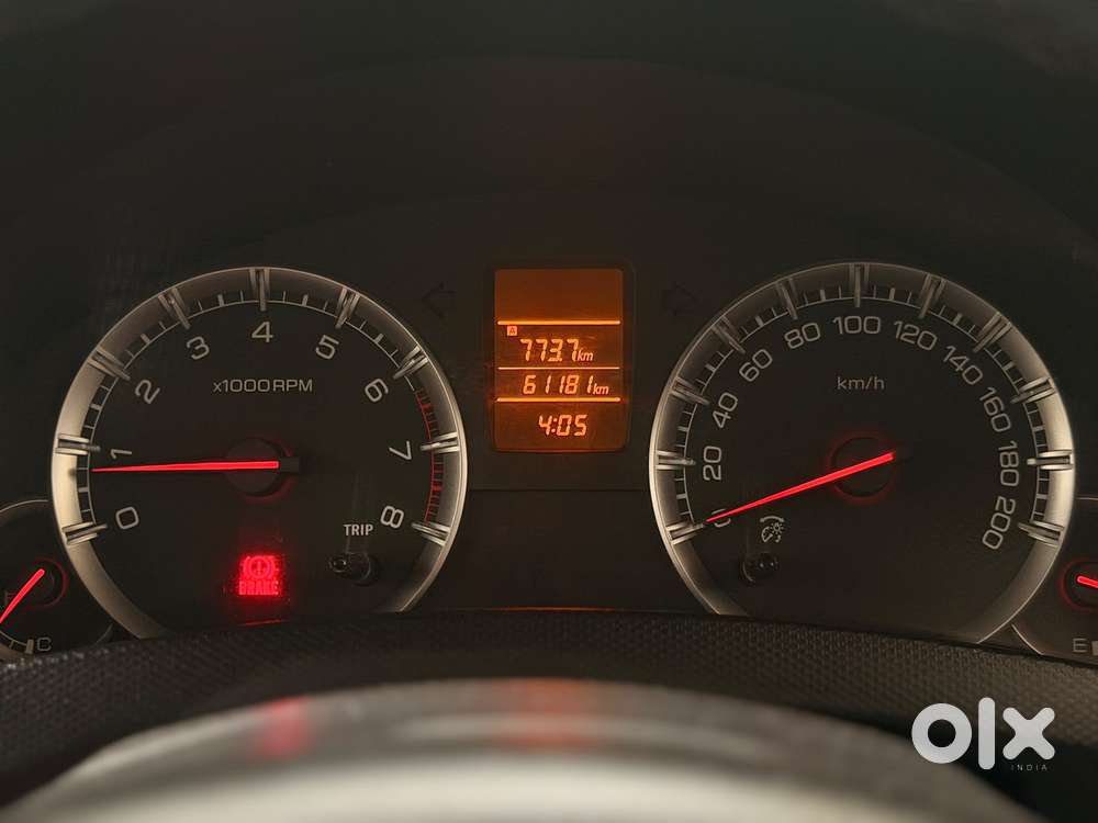 Maruti Suzuki Swift Vxi 1.2 Abs Bs-iv, 2016, Petrol