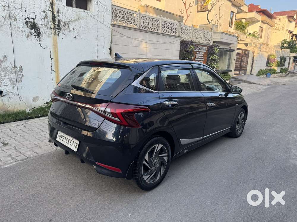 Hyundai New I20 1.2 Asta (o) Ivt, 2021, Petrol