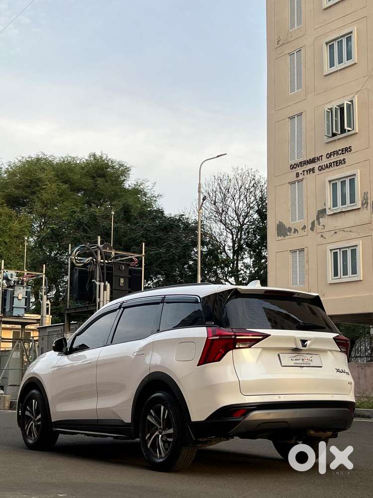 Mahindra Xuv700 2.0 Ax 5 Petrol At Str, 2022, Petrol