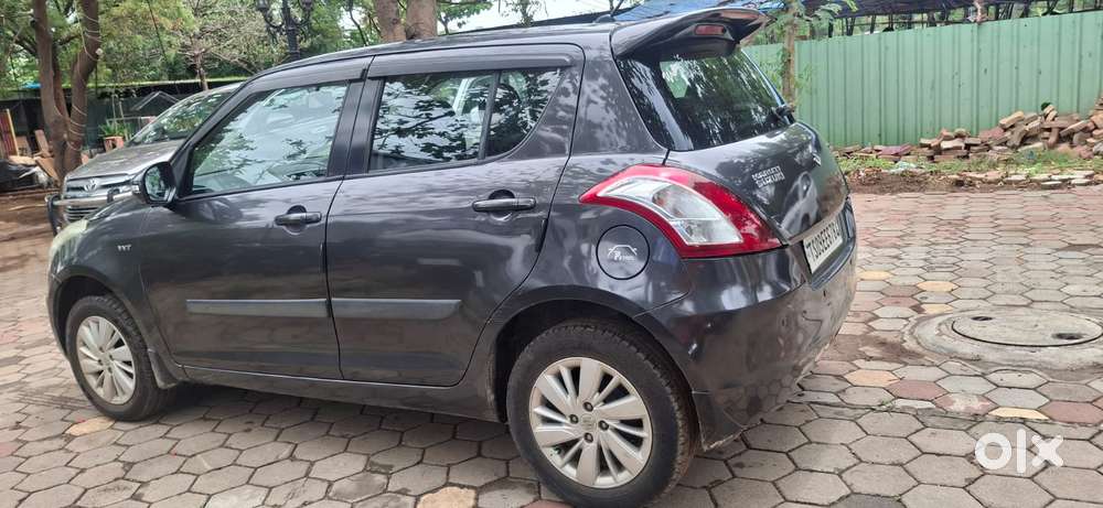 Maruti Suzuki Swift Zxi, 2015, Petrol