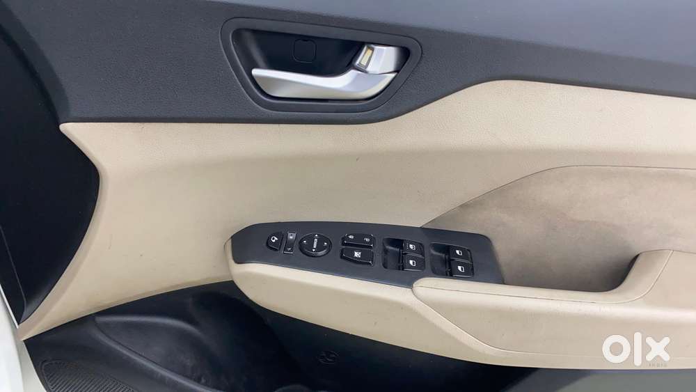 Hyundai Verna 1.5 Sx Vtvt, 2022, Petrol