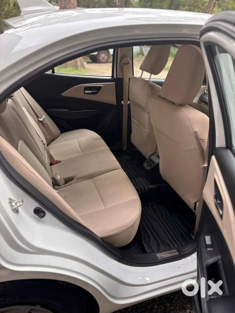 Maruti Suzuki Dzire 2025 Petrol Well Maintained