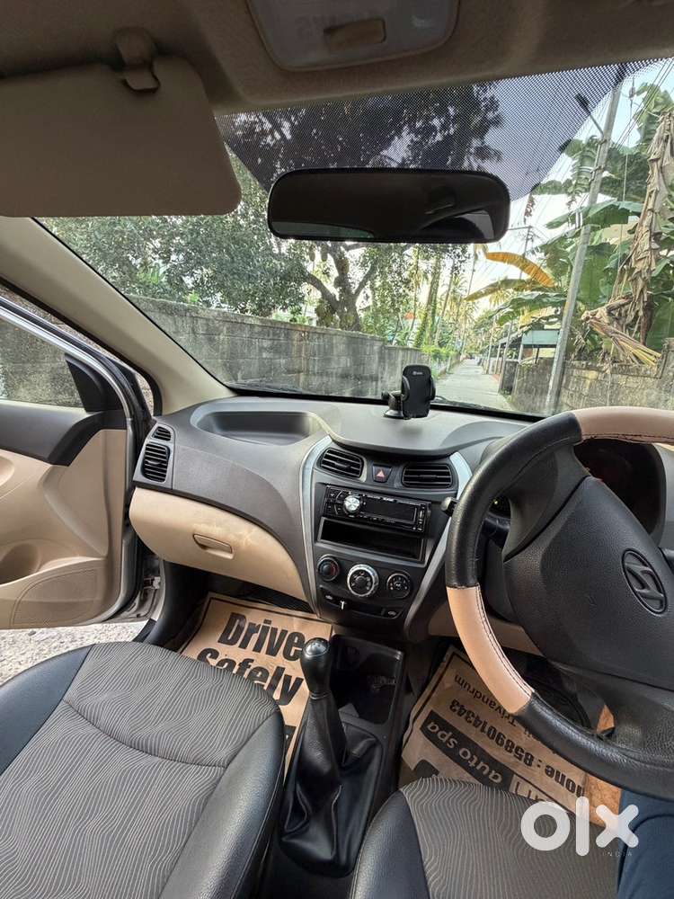 Hyundai Eon 2013 Petrol Manual Year