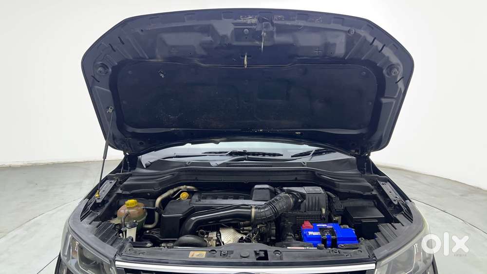 Mahindra Xuv300 W8 Option Diesel, 2020, Diesel