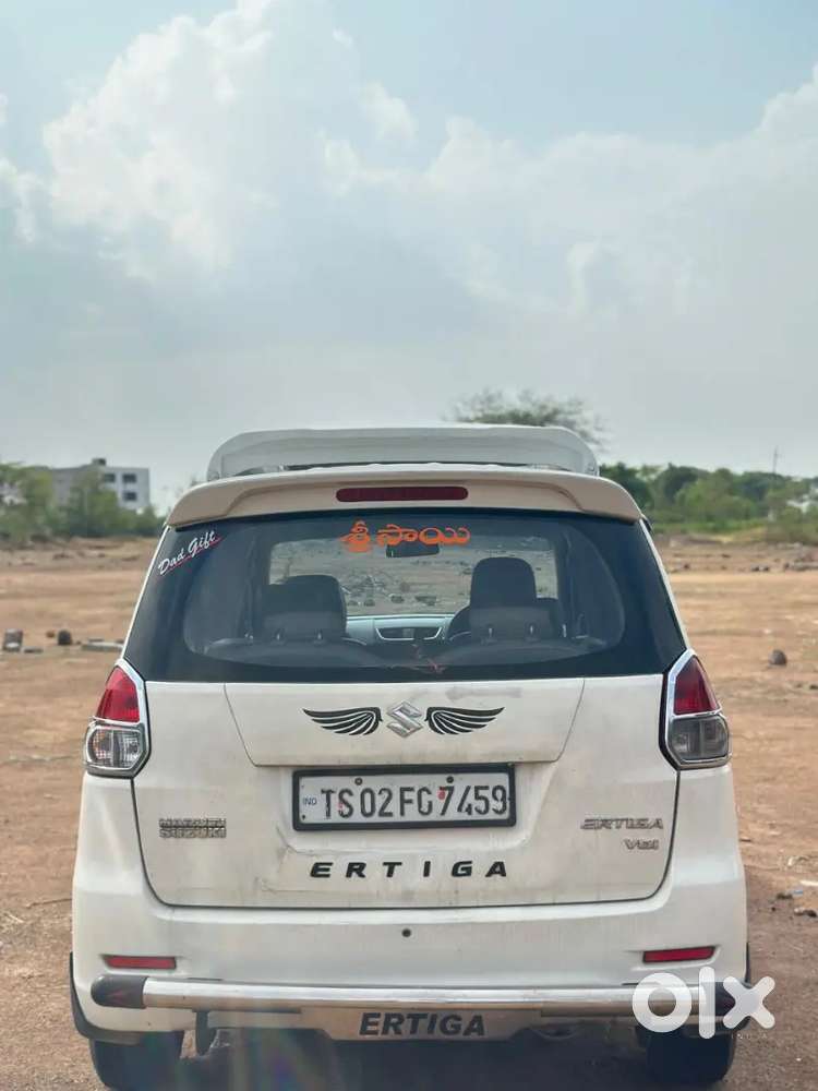 Maruti Suzuki Ertiga 2012 Diesel 130000 Km Driven
