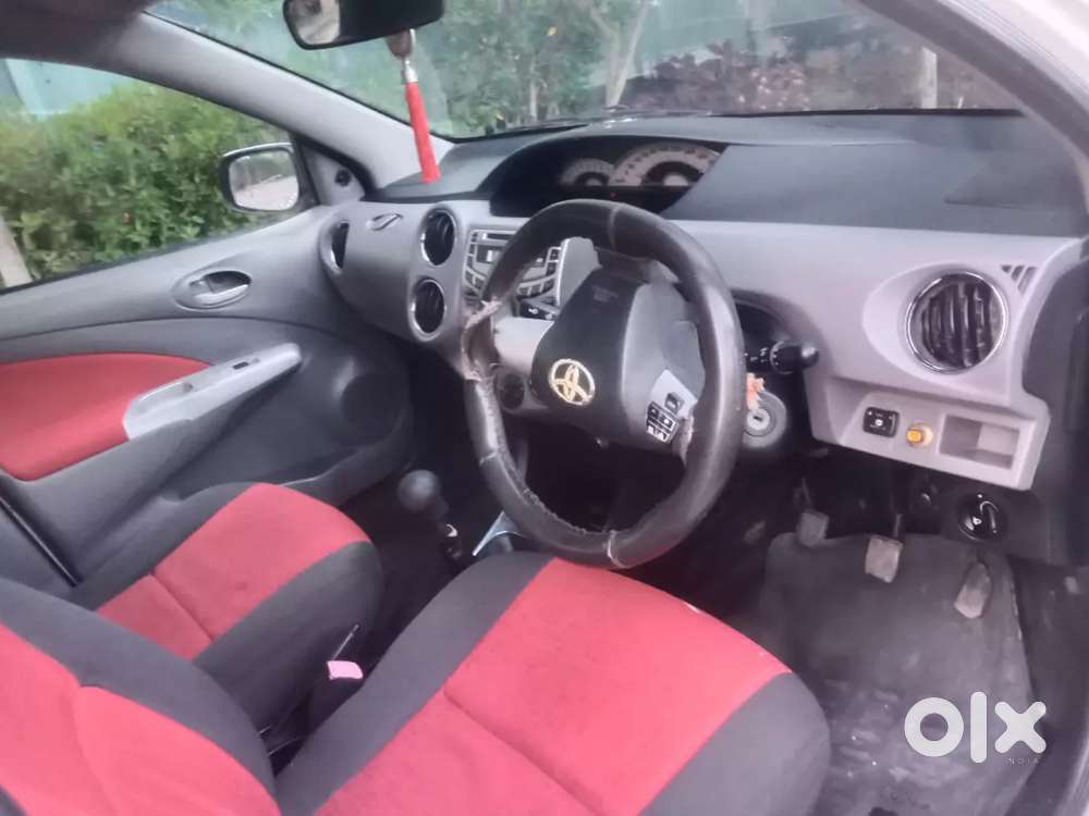 Toyota Etios 2011 पेट्रोल Cng Well Maintained