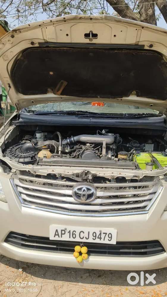 Toyota Innova 2013 Diesel Well Maintained