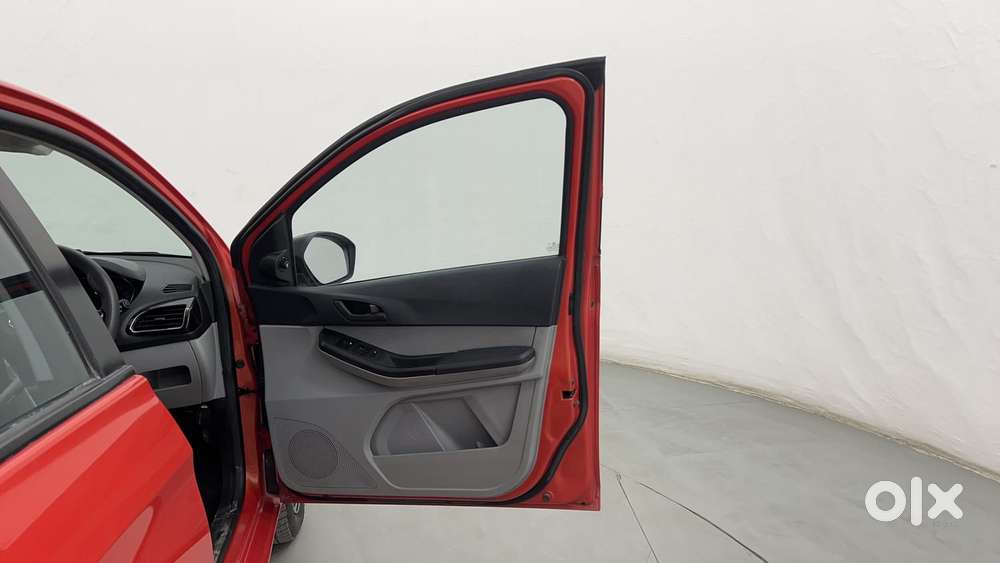 Tata Tiago 1.2 Revotron Xt Cng, 2022, Cng & Hybrids