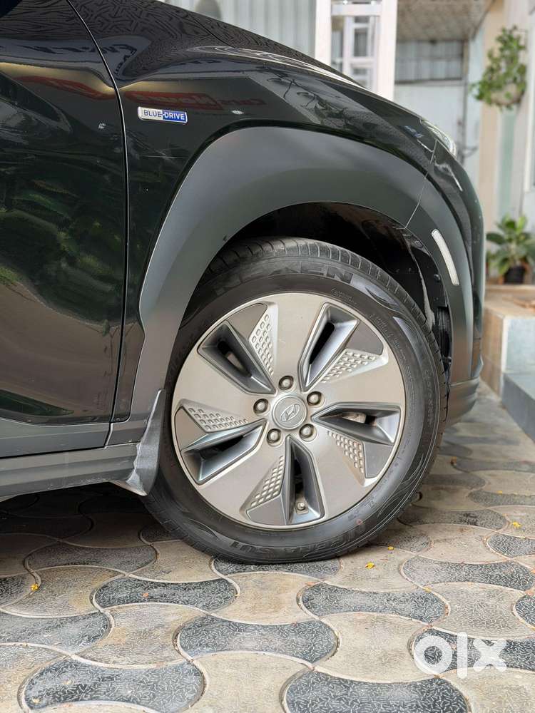 Hyundai Kona Electric Premium, 2023, Electric