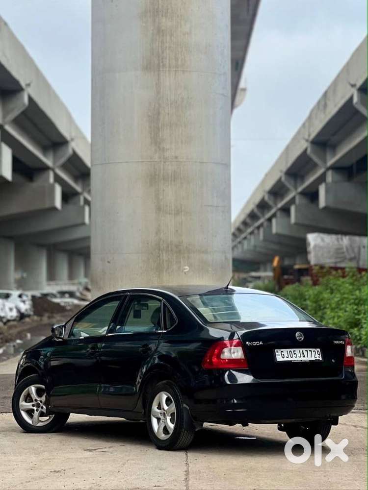 Skoda Rapid 1.5 Tdi Cr Elegance Plus, 2012, Diesel