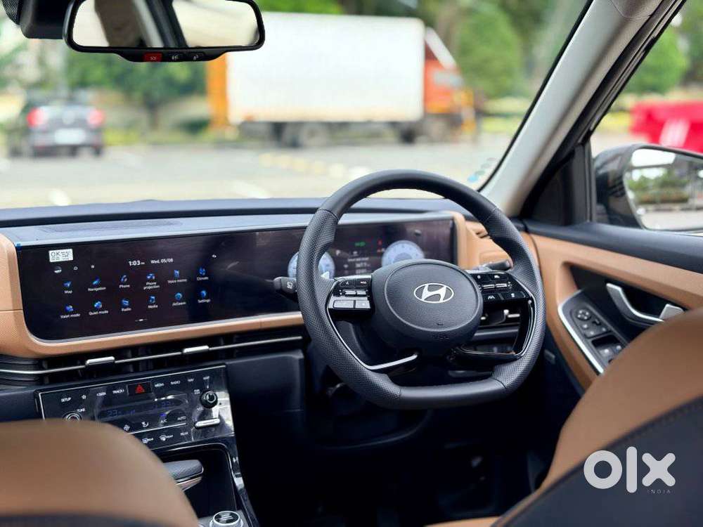 Hyundai Alcazar 2.0 Signature (o) Petrol At 6 Str, 2024, Petrol