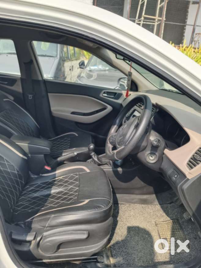 Hyundai I20 Asta (o) 1.2 Mt, 2018, Petrol