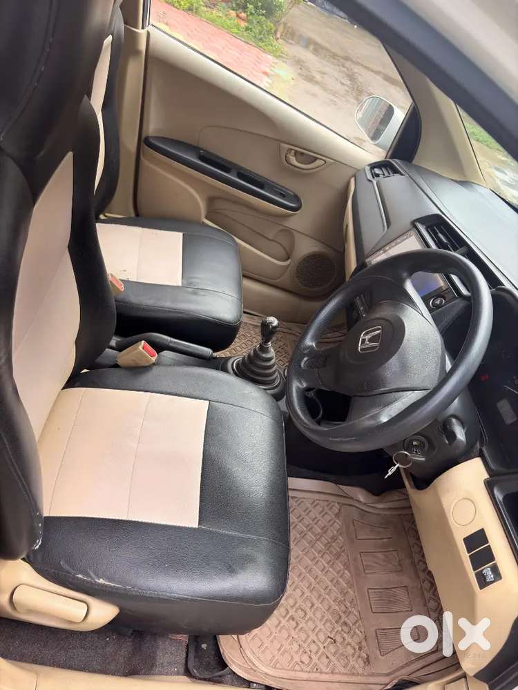  For Sale – Maruti Suzuki Swift Dzire (2015 Model)

A Well-maintaine