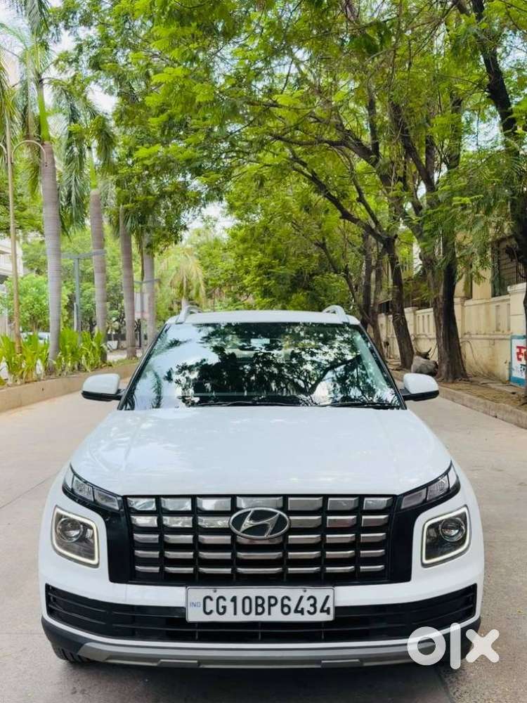 Hyundai Venue Sx (o) Mt 1.5 Diesel, 2023, Diesel