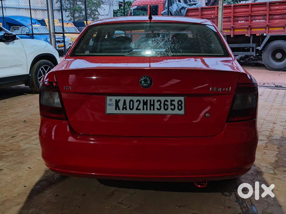 Skoda Rapid 1.6 Tdi Ambition Plus Alloy, 2013, Diesel