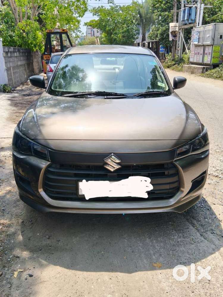 Maruti Suzuki Dzire, 2025, Petrol