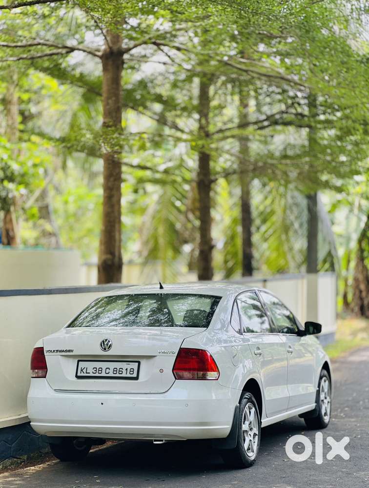 Volkswagen Vento 2010-2013 Petrol Highline, 2013, Petrol