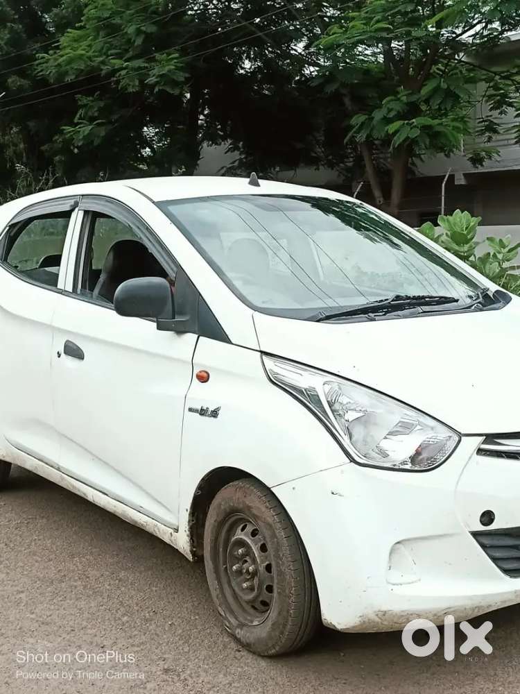 Hyundai Eon 2012 Lpg Well Maintained