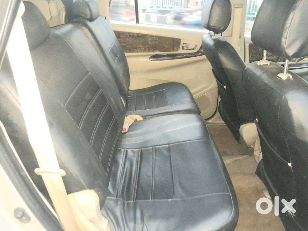 Toyota Innova 2.5 V 7 Str, 2012, Diesel