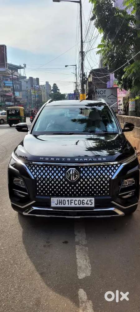 Mg Hector 2023 Brand New 1.5 Cvt Savvy Pro Petrol (automatic) 7000km