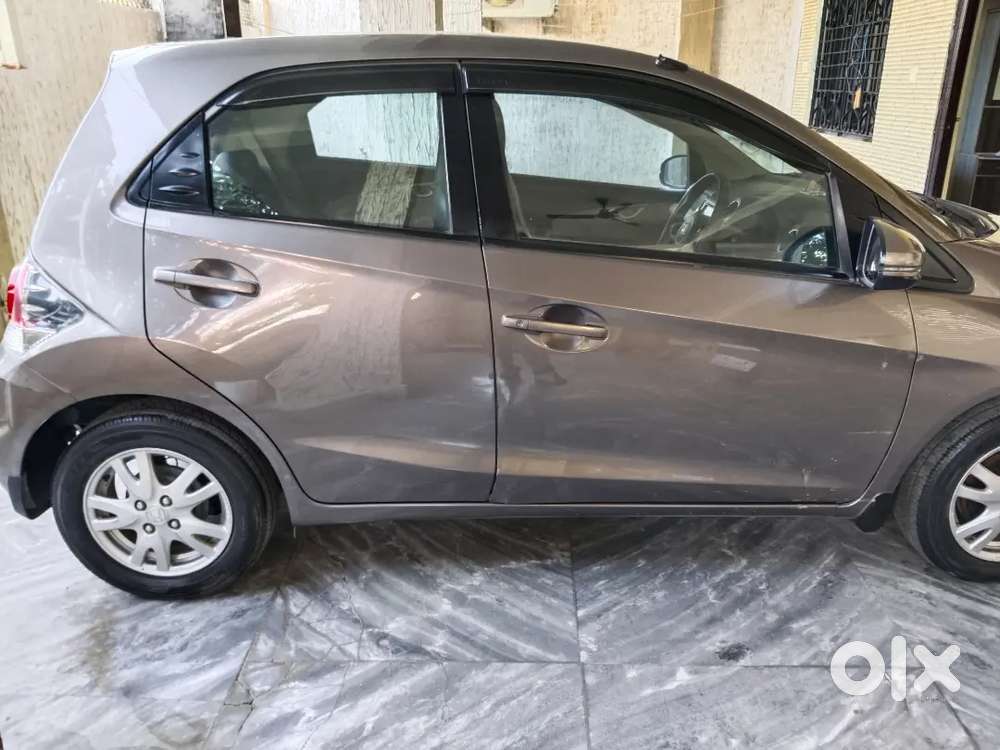 Honda Brio 2015 Petrol Well Maintained