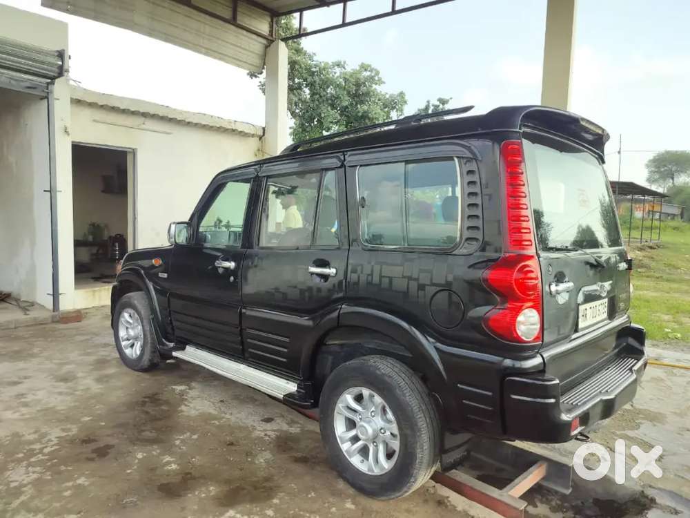 Mahindra Scorpio Classic 2007