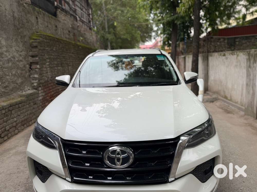 Toyota Fortuner 2022 Diesel Automatic Well Maintained