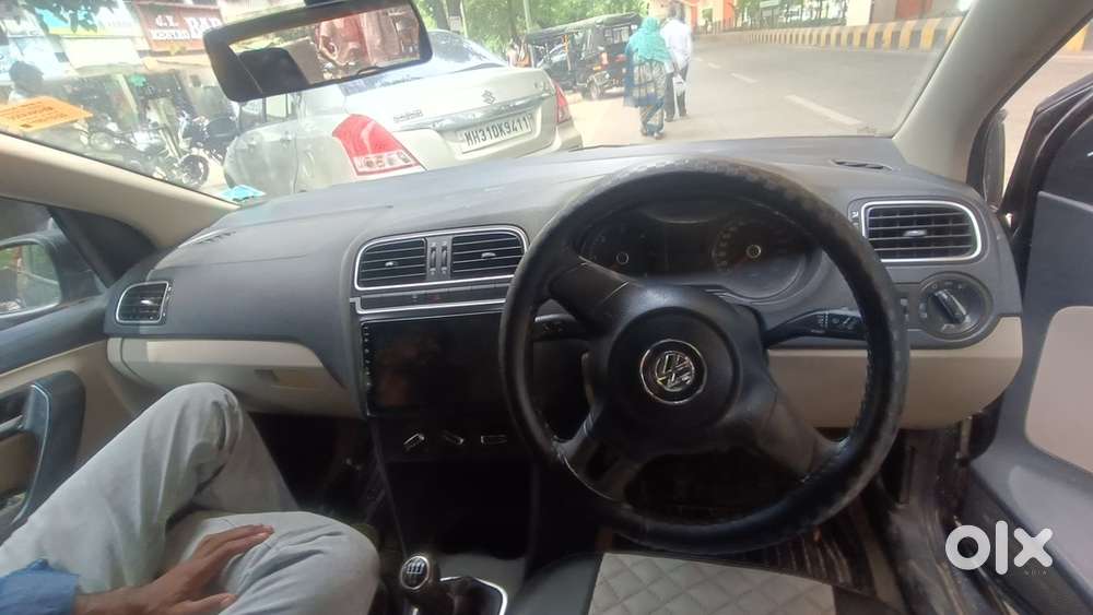 Volkswagen Polo Diesel Manual 2011