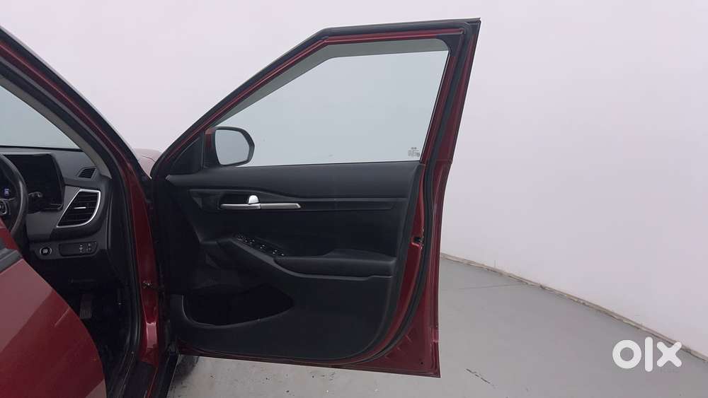Kia Seltos 1.5 Htk+, 2020, Petrol