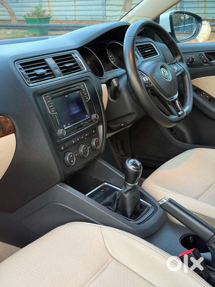 Volkswagen Jetta Comfortline Tsi, 2016, Petrol