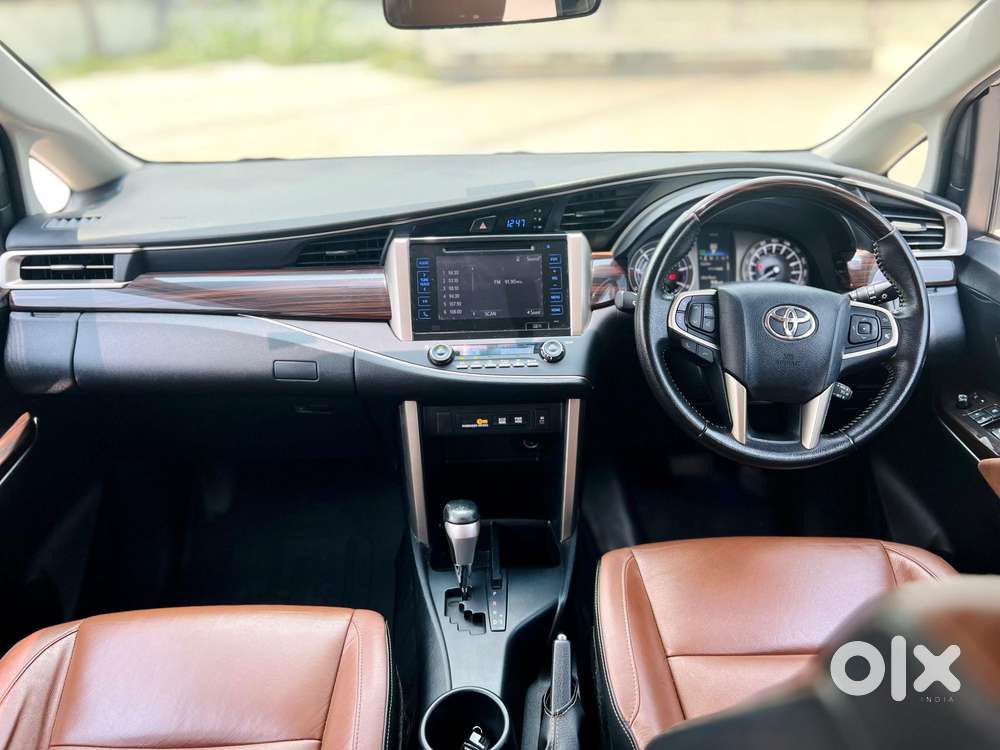 Toyota Innova Crysta 2.8 Z, 2017, Diesel